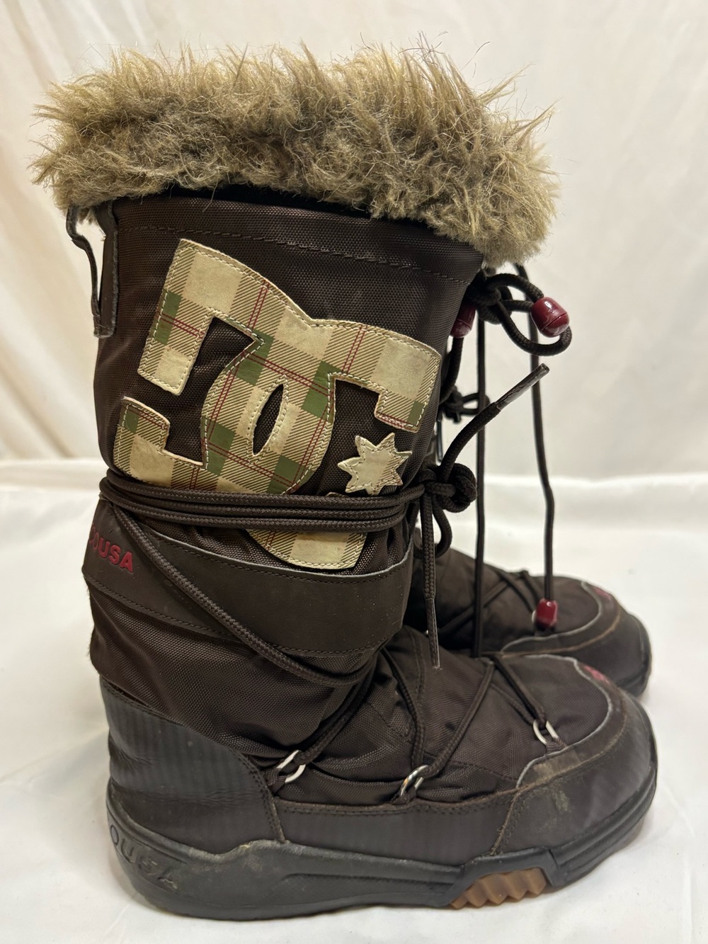 RARE Vintage DC Chalet Apres Shredding Boots Size Small 5-6